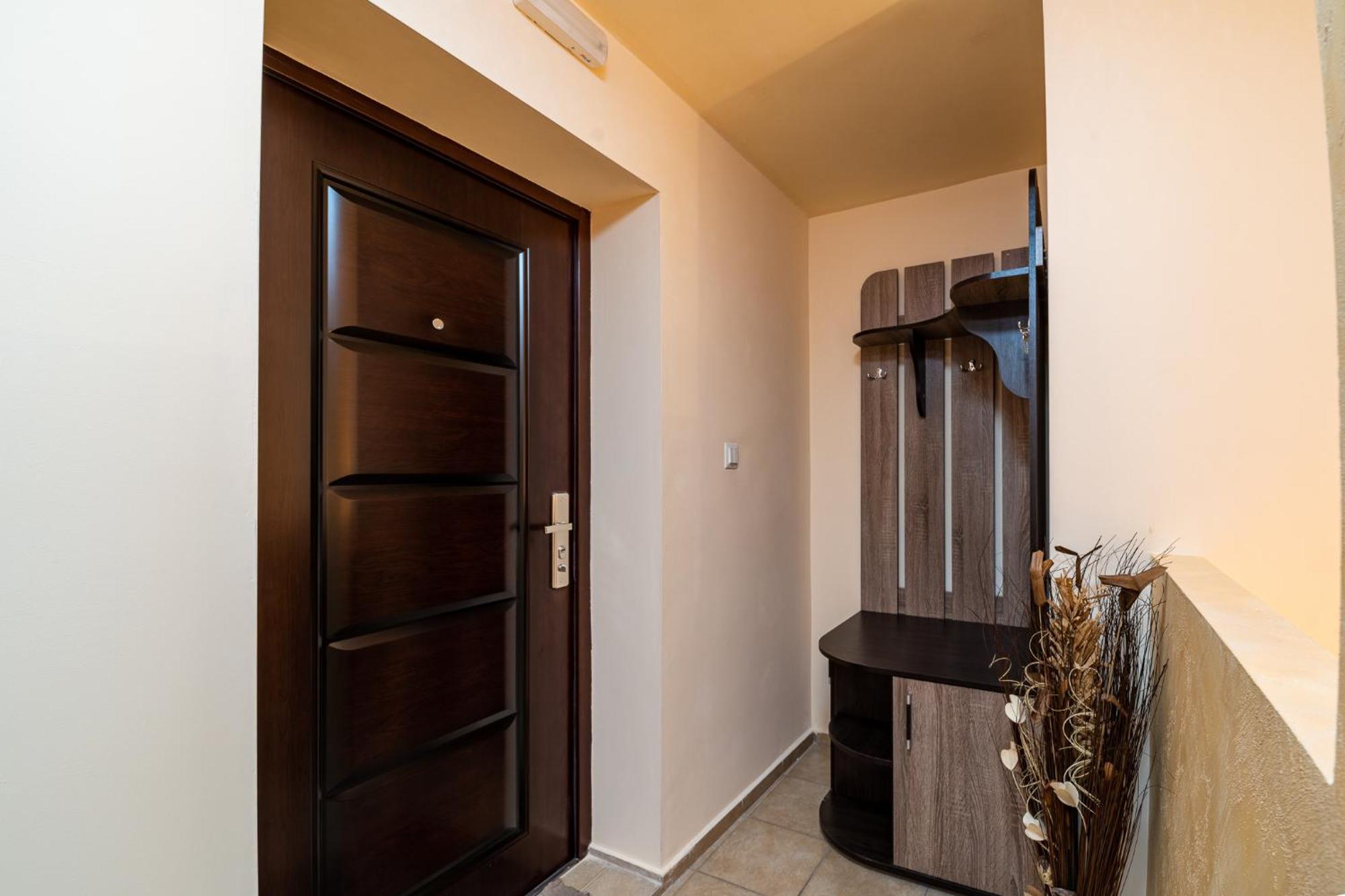 Abstract Apartment Varna Exterior photo